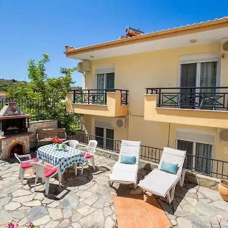 Smaro Apartamento Skála Marión