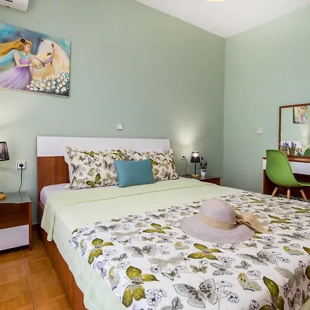 Smaro Apartment