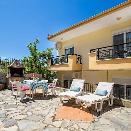 Apartment Smaro Skála Marión